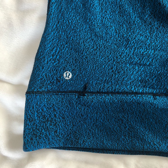 Lululemon Quarter Zip Pullover (never worn!!) - Picture 4 of 5